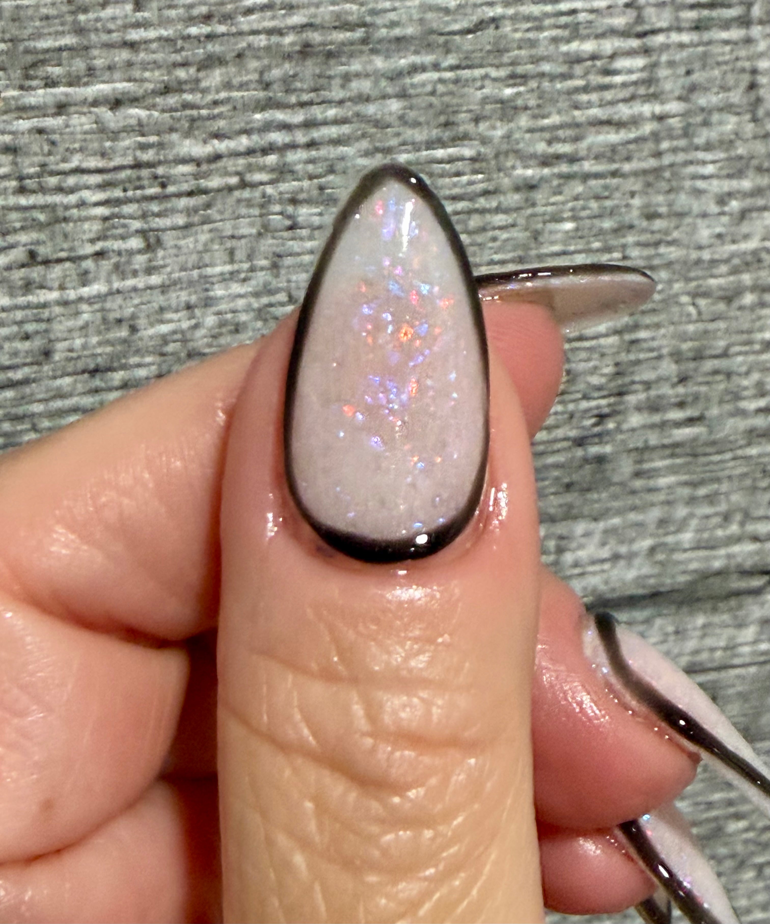 Milky Opal Dip Powder