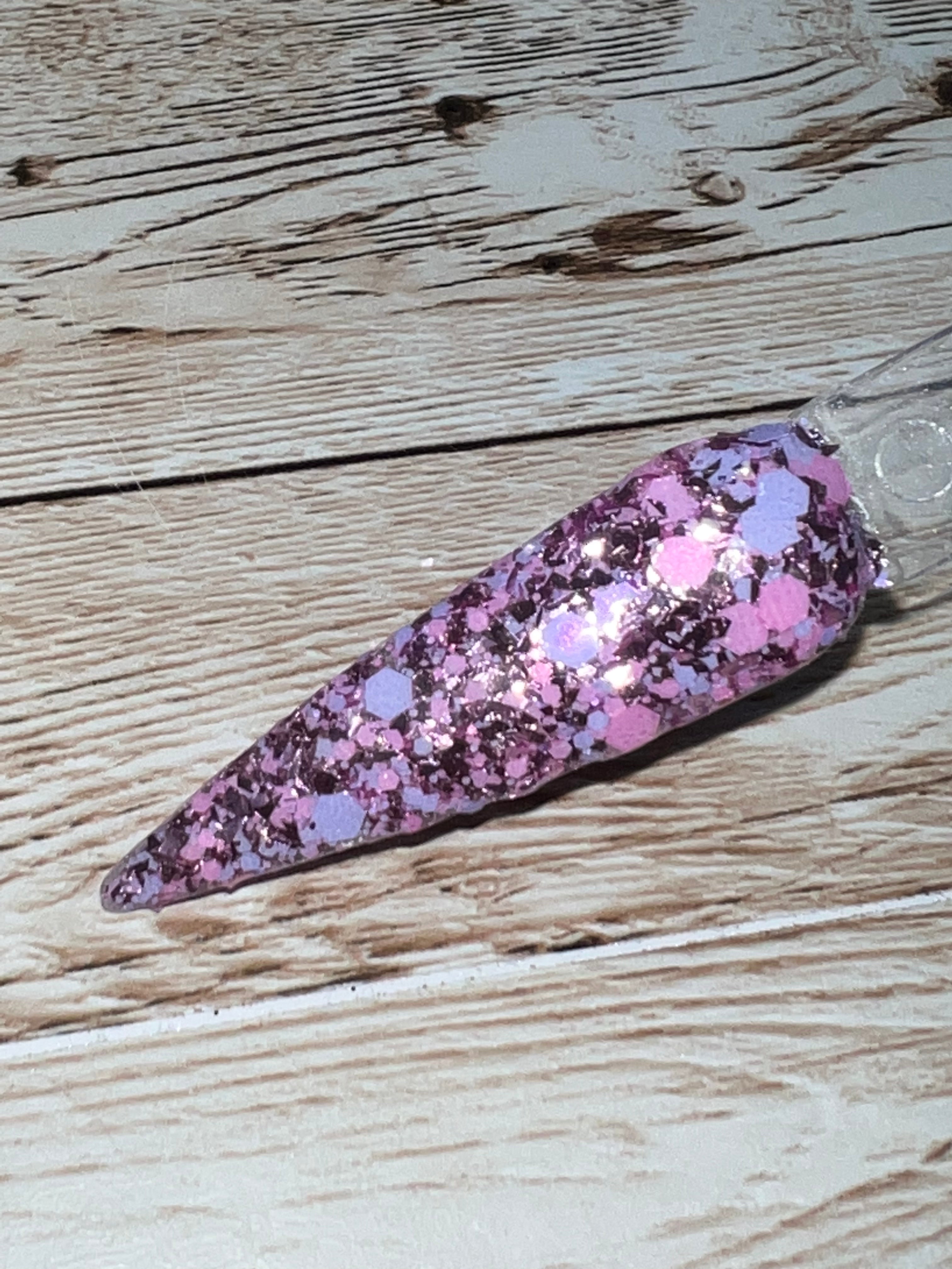 Peepin' Around Dip Powder