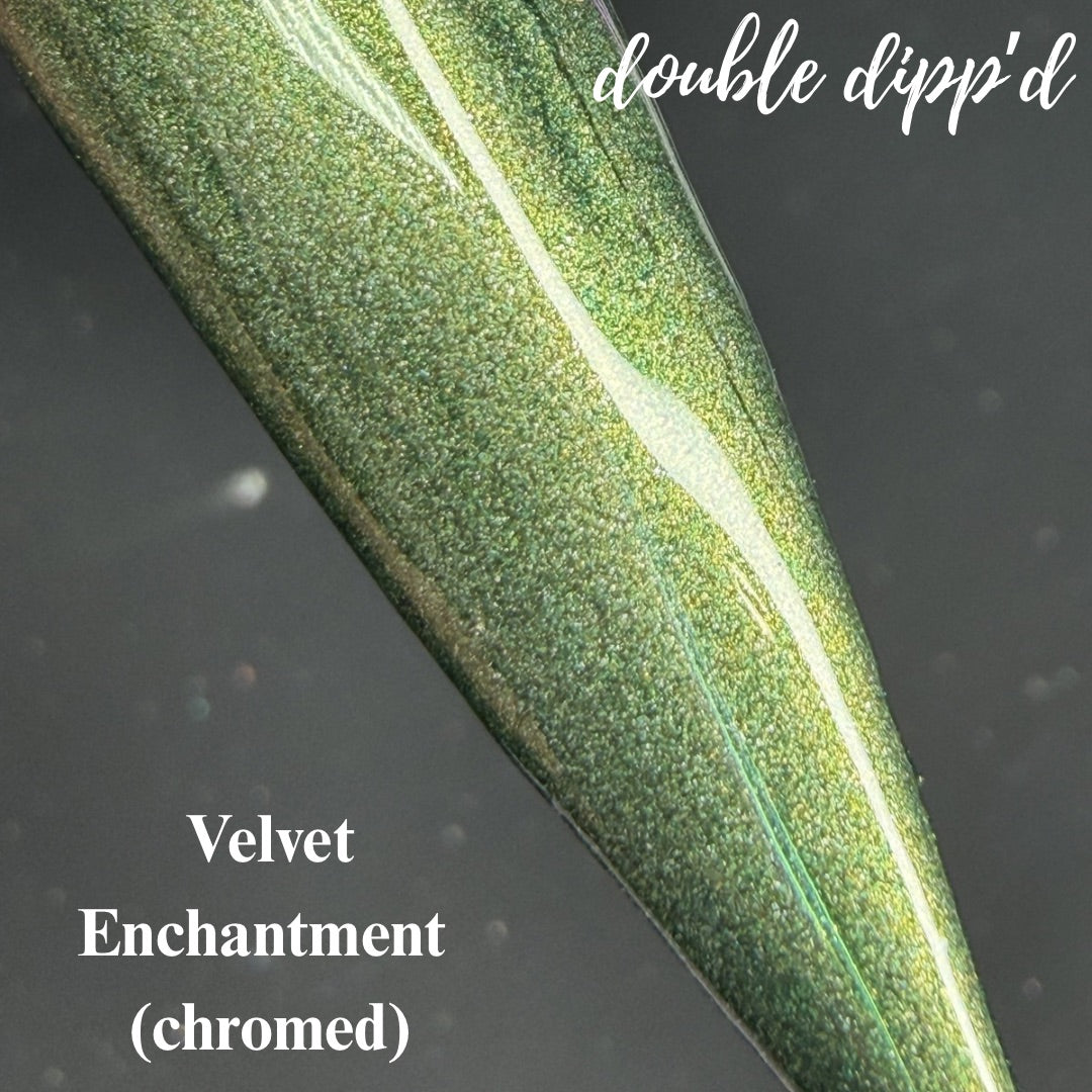 Monthly Muse 2/26 (Velvet Enchantment) Dip Powder
