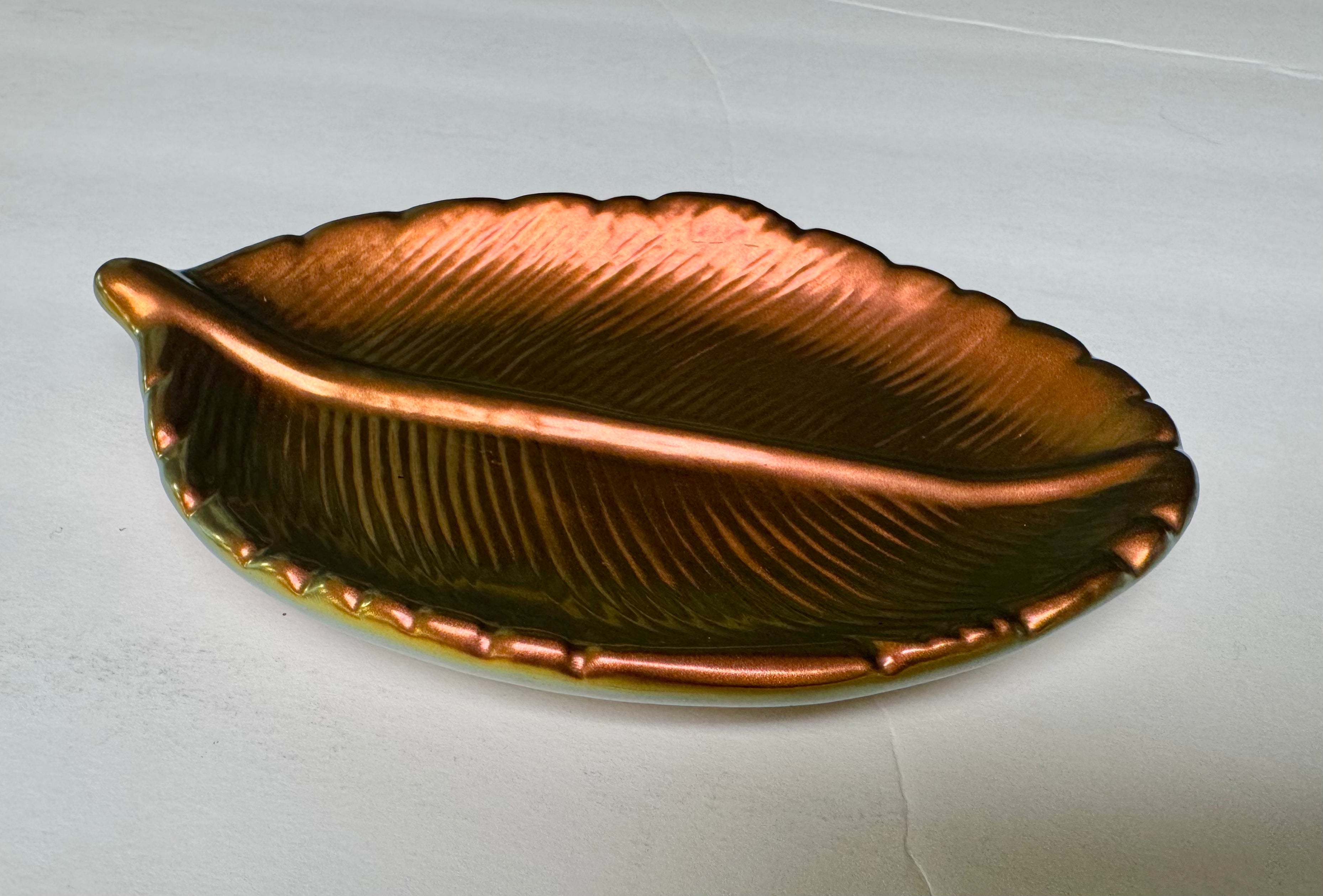 Resin Dip Trays, Liquid Bottle Holders and Color Palettes