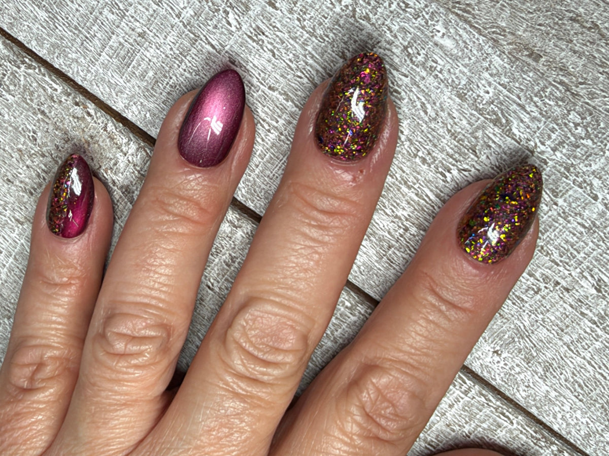 Bite Me Cat Eye Gel Polish - Gel Polish - Double Dipp'd Dip Powder