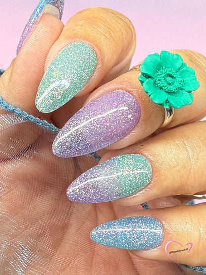 Fantasy World Reflective Gel Polish - Gel Polish - Double Dipp'd Dip Powder