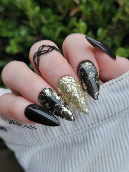black dress and nail color Gel Polish: 001 Little medium length nail extensions are your go What Color Nail Polish With