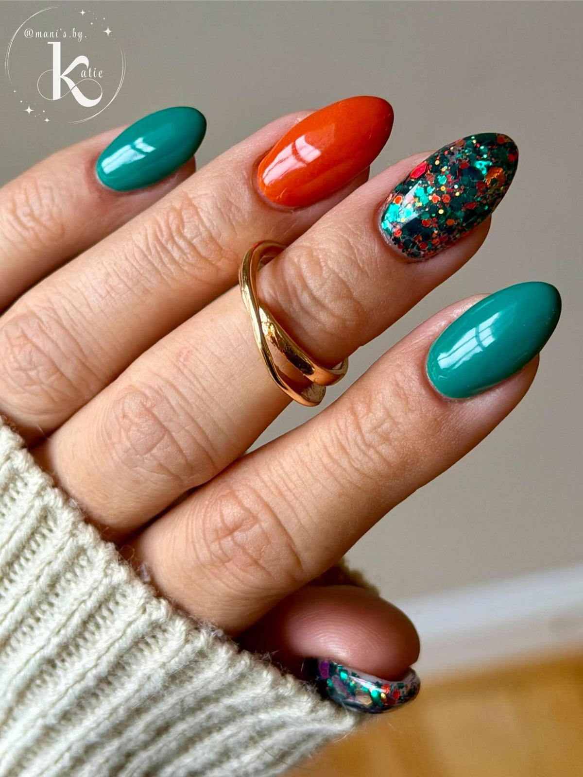 Monthly Muse 9/26 - Fall Frenzy Dip Powder - Dip Powder - Double Dipp'd Dip Powder